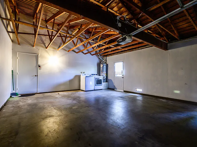 9042 El Oro Plaza Dr — Photo 35