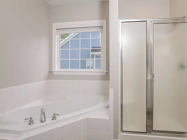 8537 Battery Crest Ln — Photo 13