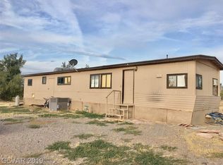 4185 Skyline St, Logandale, NV 89021