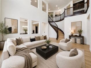 13615 Perry Ann Cir, Corona, CA 92880