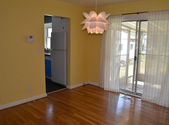 5th image of 1713 Cornell Ave