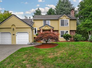 4097 Buck Brush Ln, Lake Oswego, OR