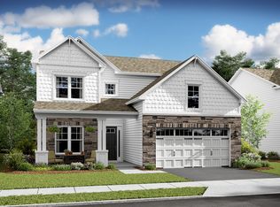 6 Sanctuary Ln, Farmingdale, NJ 07727