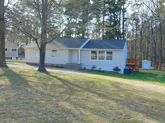 4th image of 42 Tucker Cir