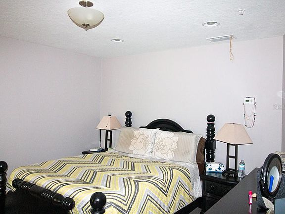 4th image of 9989 Town Lake Dr