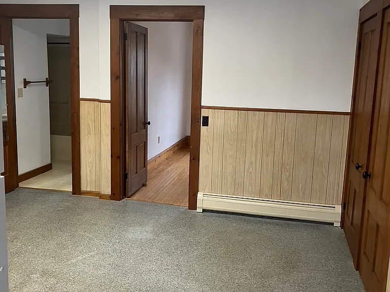 20 W Main St #1 — Photo 7