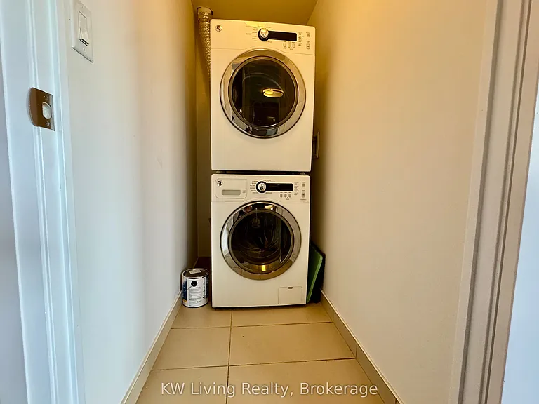 1 Uptown Dr #1909 — Photo 21