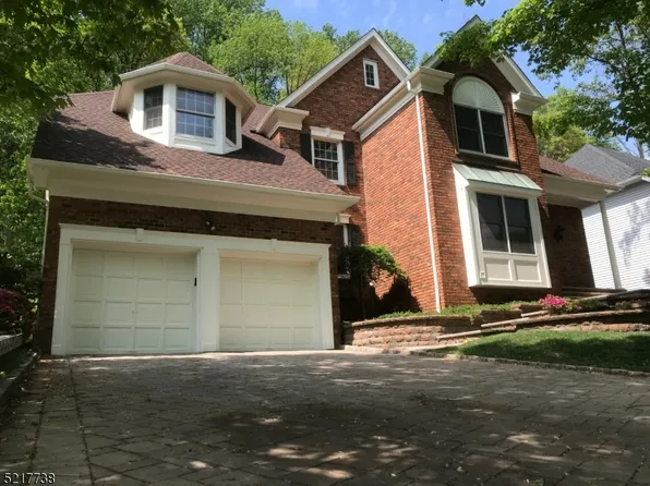 51 Sycamore Way, Warren Twp., NJ 07059