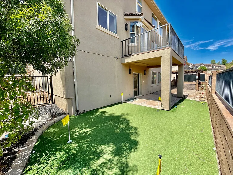 436 E Paris Dr — Photo 26