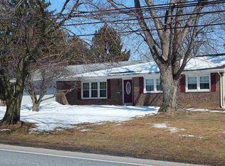 1393 Williams Grove Rd, Mechanicsburg, PA 17055