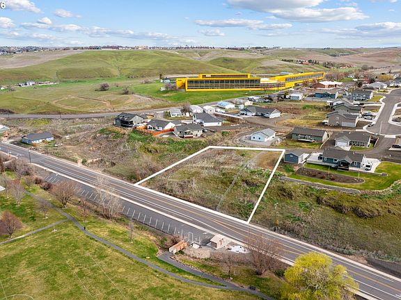 3rd image of SW Quinney Pl