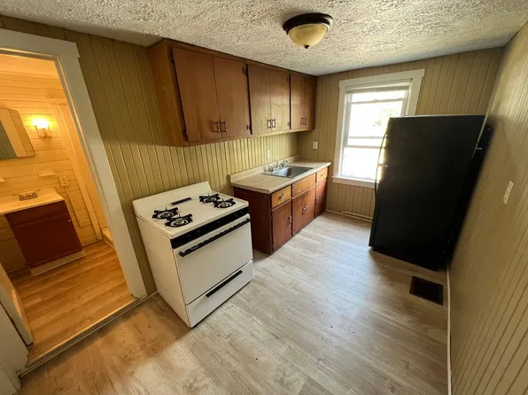808 W Beechwood Ave, 808 W Beechwood Ave #B, Muncie, IN 47303
