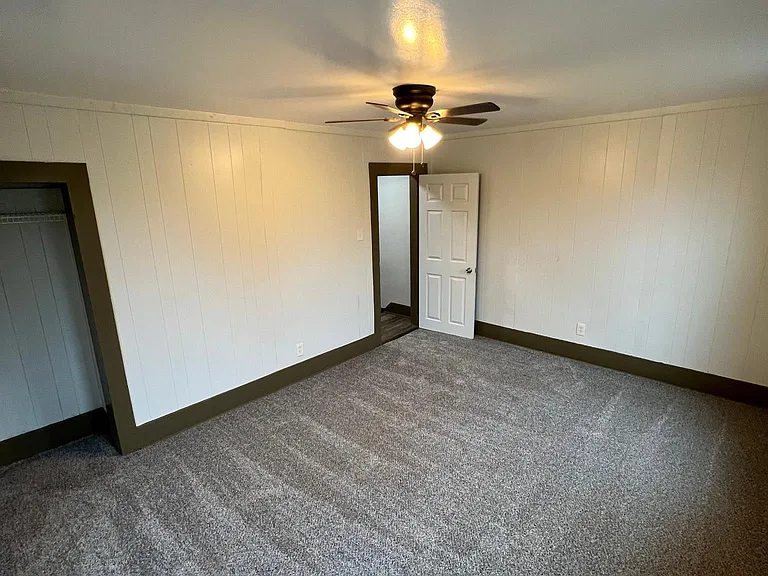 202 Hiland Ave — Photo 14