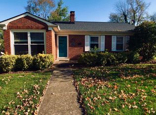 1900 Pershing Rd, Lexington, KY 40504