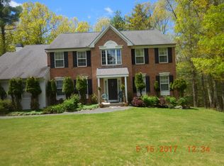 5139 Hilltop Cir, East Stroudsburg, PA