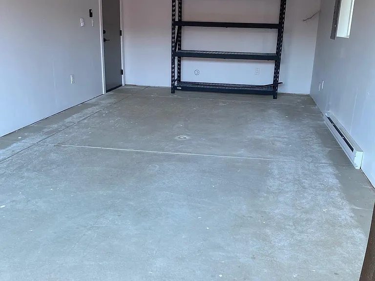 520 W 4th St — Photo 30