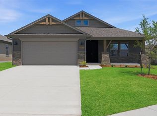3709 NW 177th St, Edmond, OK 73012