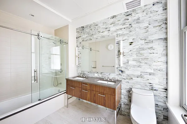 Rented by Town Residential | media 7