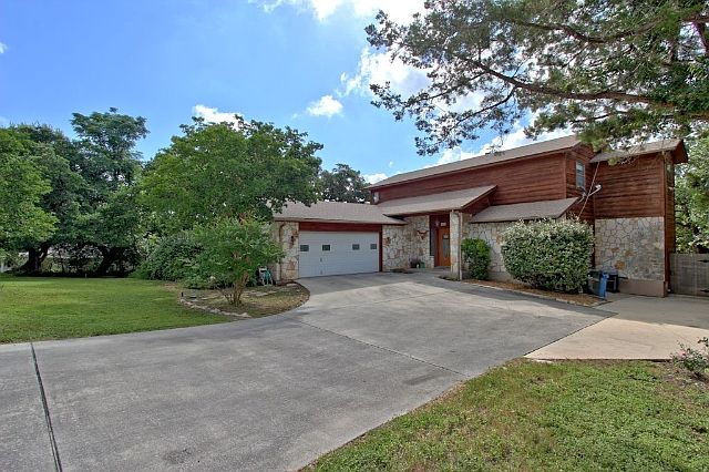 1st image of 2683 Country Ledge Dr