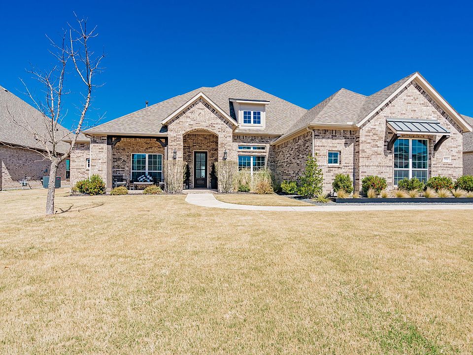 1st image of 506 Summer Oaks Dr