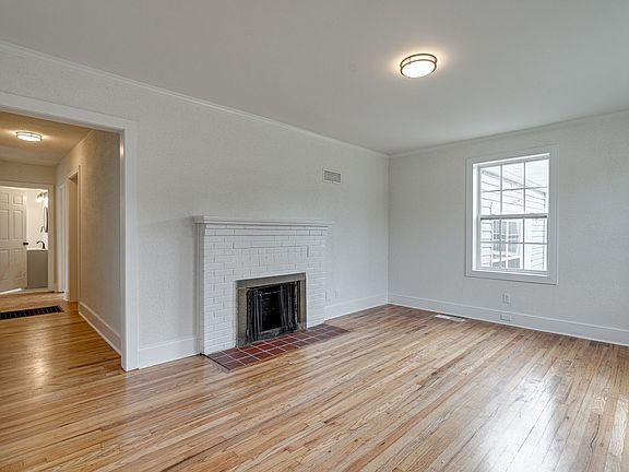 5th image of 4611 Biltmore Ave
