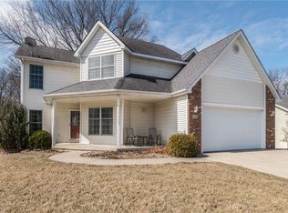 240 Greenwood Ave, Pleasant Hill, IA 50327