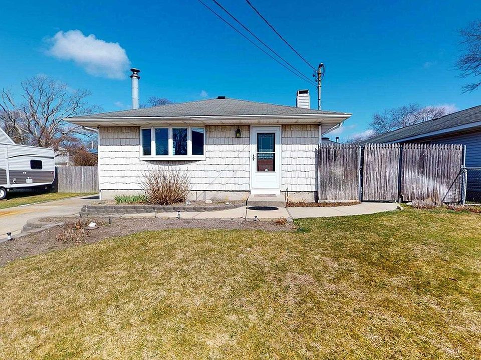 1st image of 53 Seymour Dr