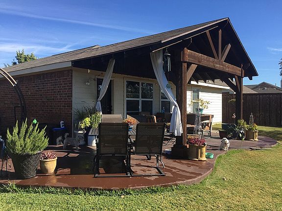 4th image of 2204 Del Mar Ct