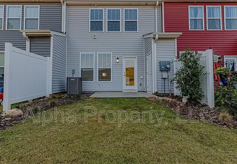 32 Mardale Ln — Photo 23