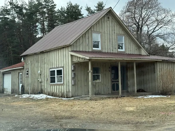 44 Coveytown Rd, Constable, NY 12926