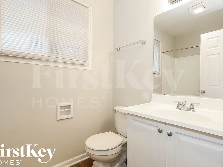 17 Fir St — Photo 13