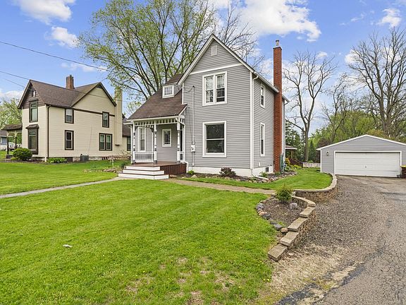 2nd image of 205 E Brayton Rd
