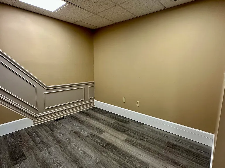 612 Penn Ave #1 — Photo 9