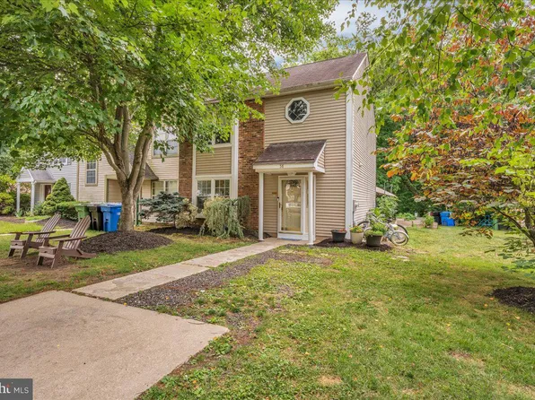 58 Meeting House Ln, Turnersville, NJ 08012