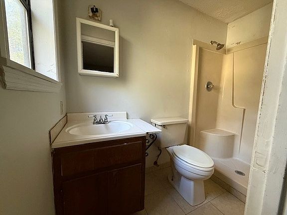 5th image of 1209 Sussex Dr
