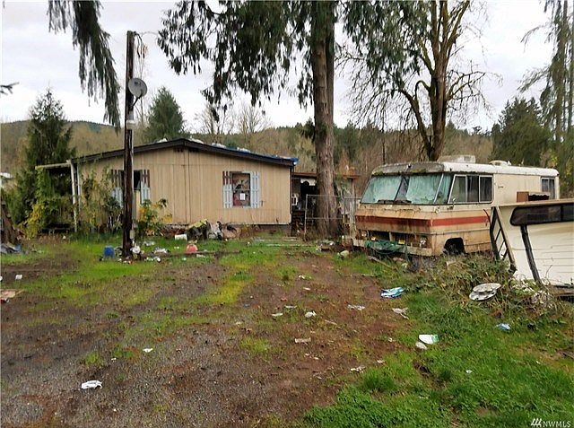 1st image of 8224 Trout Ct SE