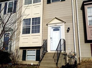 1940 Winslow Ct, Woodbridge, VA 22191
