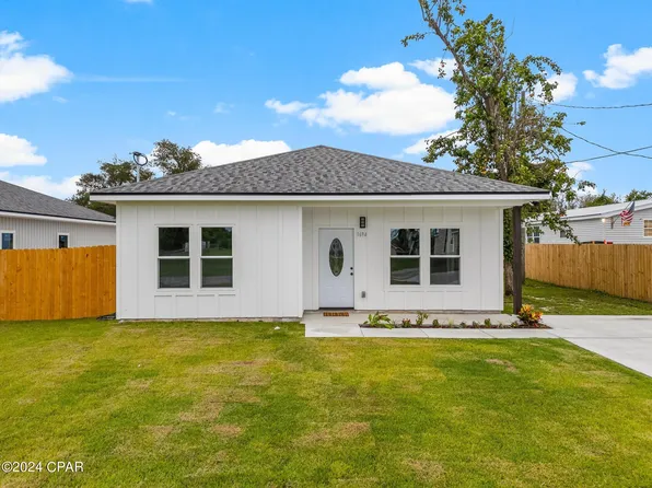 3694 E 13th Ct, Panama City, FL 32404