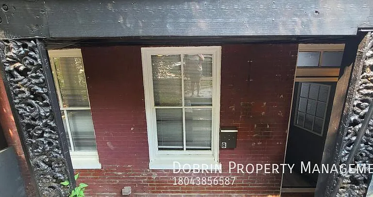 106 E Clay St #B — Photo 2