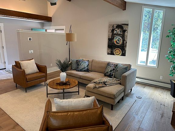 5th image of 228 Canada Way