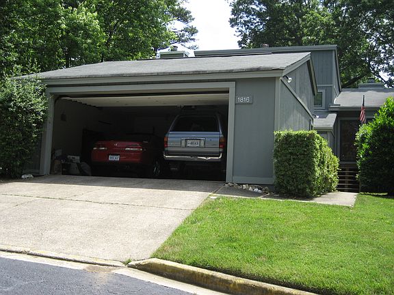 2nd image of 1816 Ivystone Dr