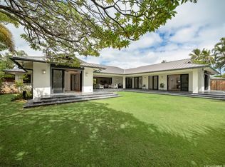 343 Dune Cir, Kailua, HI 96734
