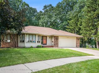 3731 Springbrook Ln, Lansing, MI 48917