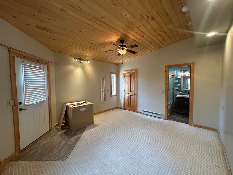 705 Palisade Dr — Photo 16