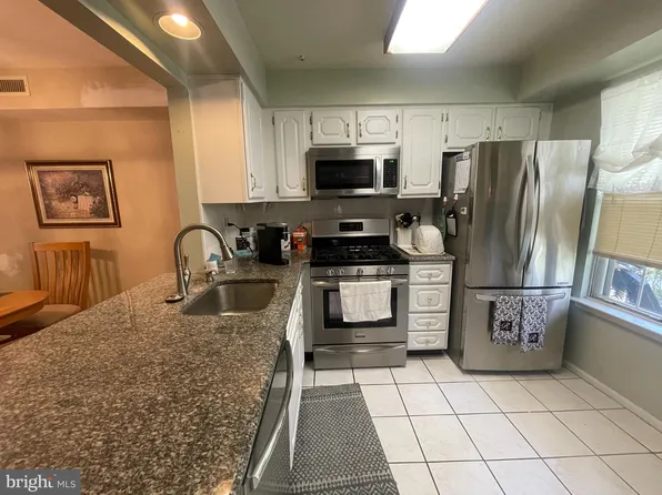 3203 Society Pl, Newtown, PA 18940