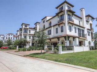 18 Secluded Trl, The Woodlands, TX 77380