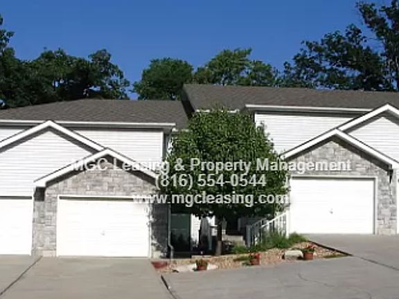 2nd image of 3125-3131 S Cedar Crest Ct