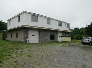 2009 Oneida Valley Rd, Karns City, PA 16041