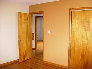 4th image of 15 Parkwood Dr