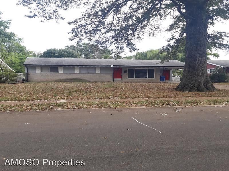 1st image of 720 Gerald Ave